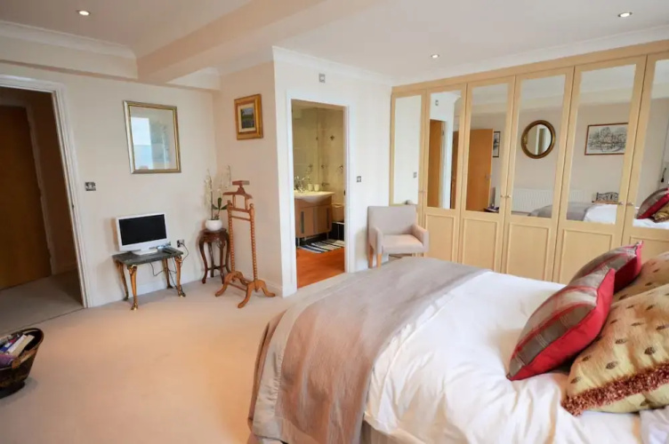 52 Napoleons Landing
