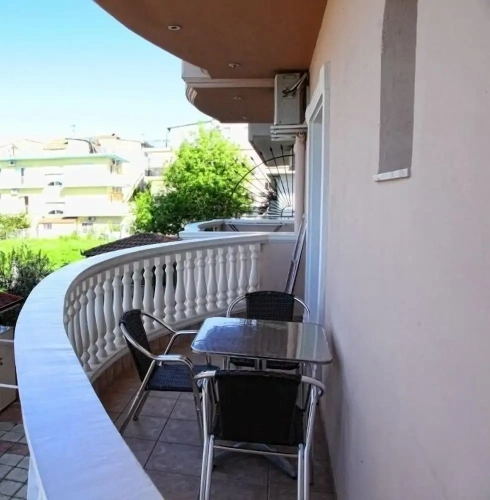 Standard Triple room with balcony