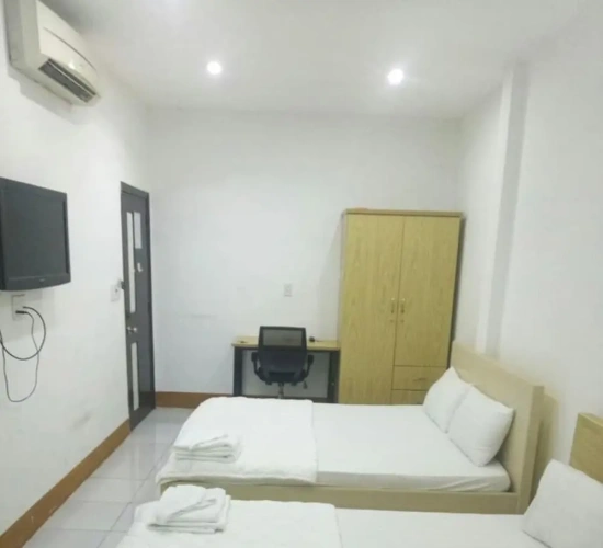 Standard Triple room