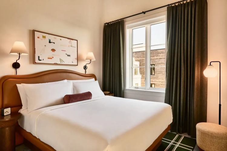 2 Bedrooms Quadruple Suite
