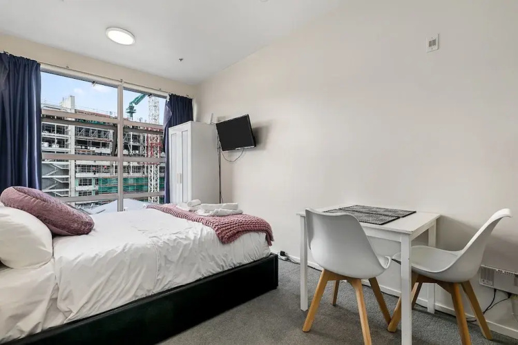 Zodiaks 1 Bedroom Studio Auckland Cbd
