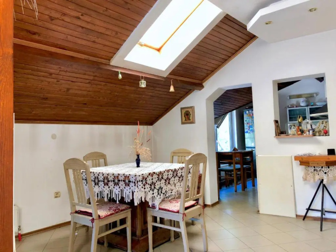 Corner house apartment