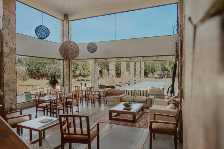 Limari Hotel