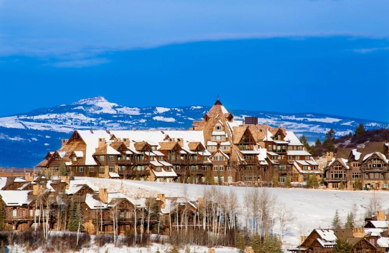 Horizon Pass Lodge
