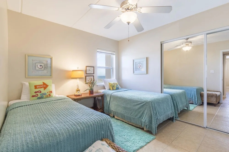 Suntide II Condominium 201