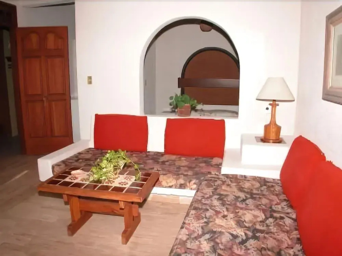 Hotel Solimar Inn Suites