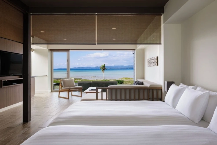 Bath Suite with ocean view