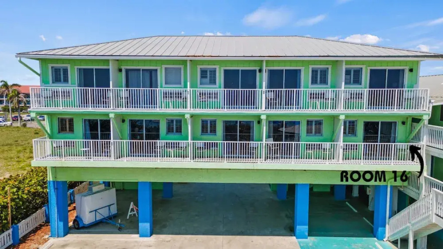 Oceanfront Inn - Fort Pierce, FL