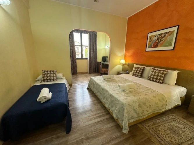 Standard Quadruple room