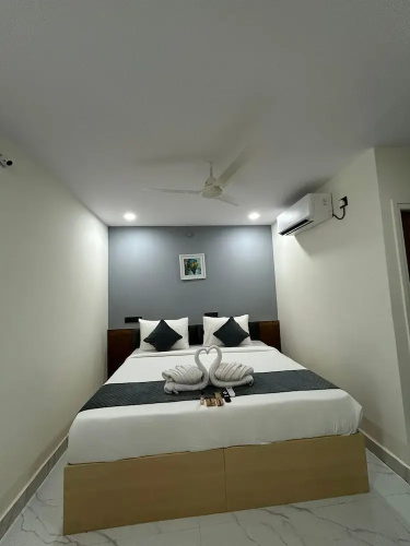 Wildwings Premium Hotel