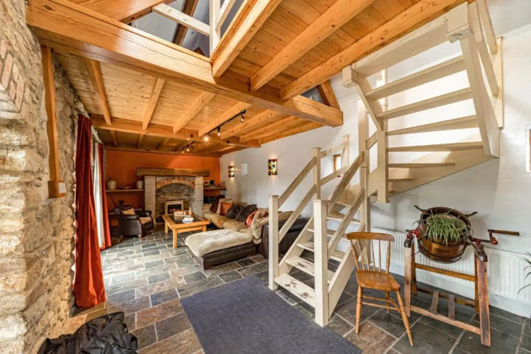 Ferry House Accommodation