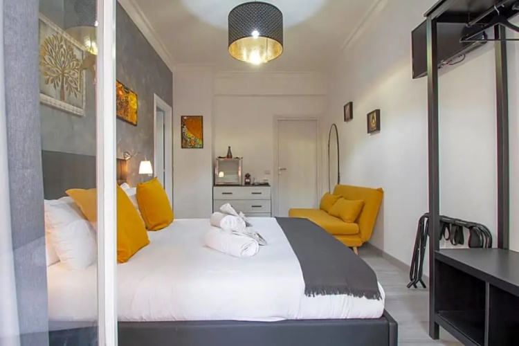 Luxury Boutique Hotel