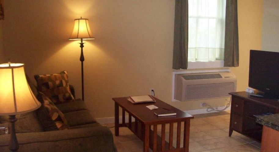 Colonel's Suites