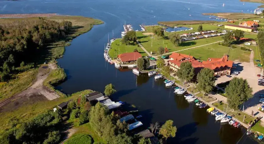 Hotel Roś