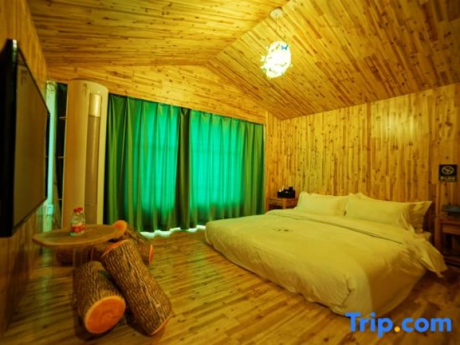 Double Bungalow