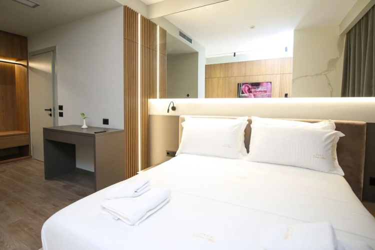 Charm Hotel