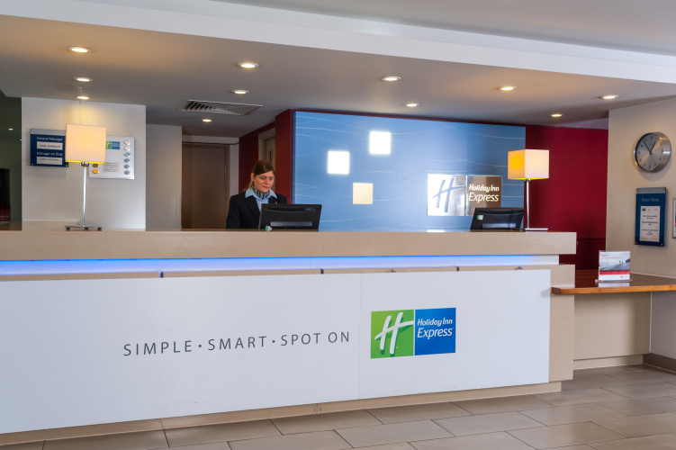 Holiday Inn Express Swindon - West M4, Jct 16 photo 25