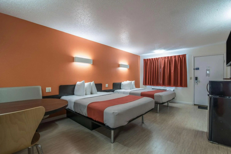 Motel 6 Albany, NY - Airport