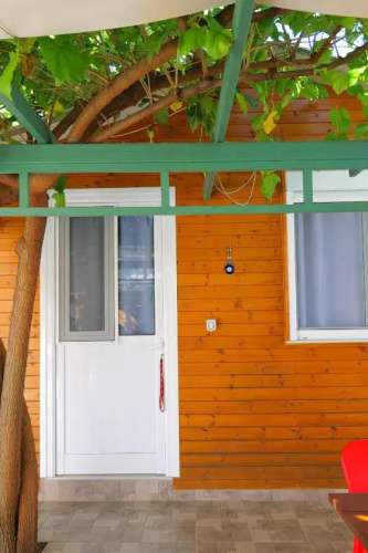 Stela Apartments
