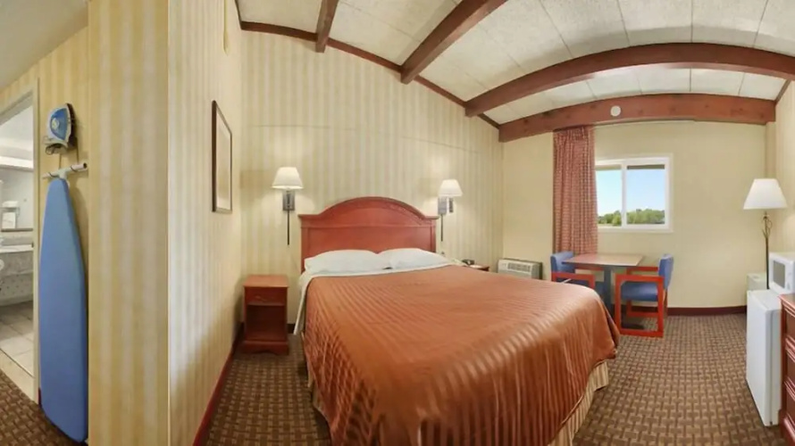 Travelodge Lima OH