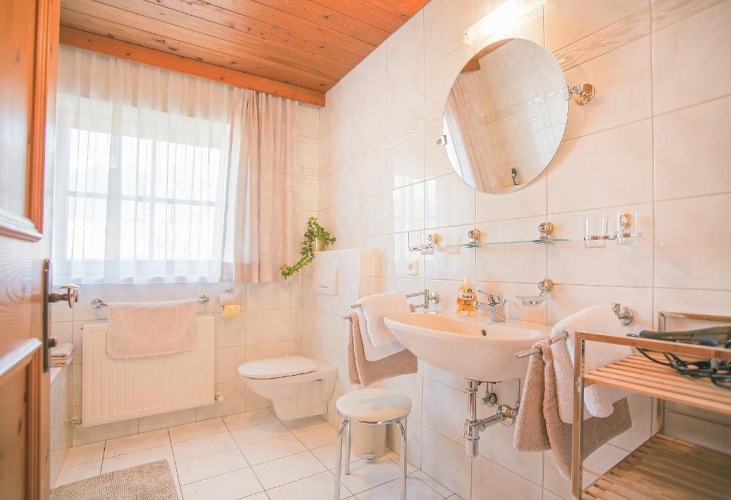 1 Bedroom Apartment with balcony