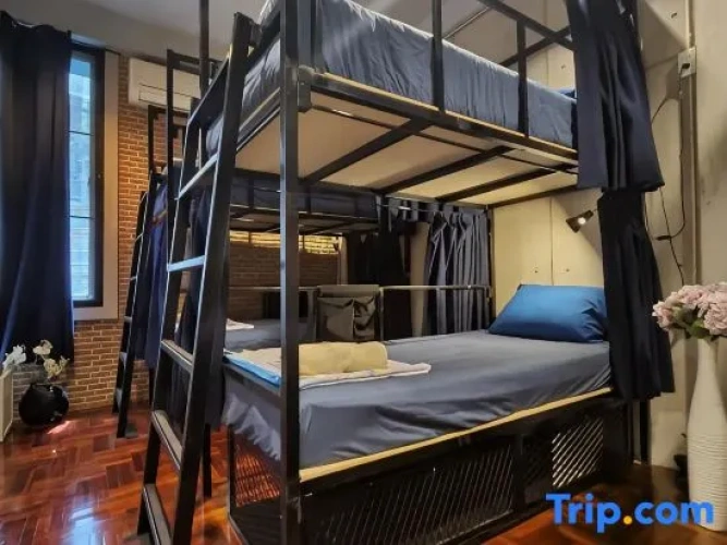 Bed in Dorm