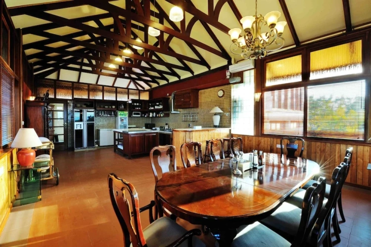 3 Bedrooms Executive Villa with mountain view
