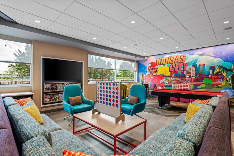 Tru By Hilton Kansas City Airport photo 15
