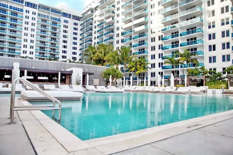 Ba Miami Condo