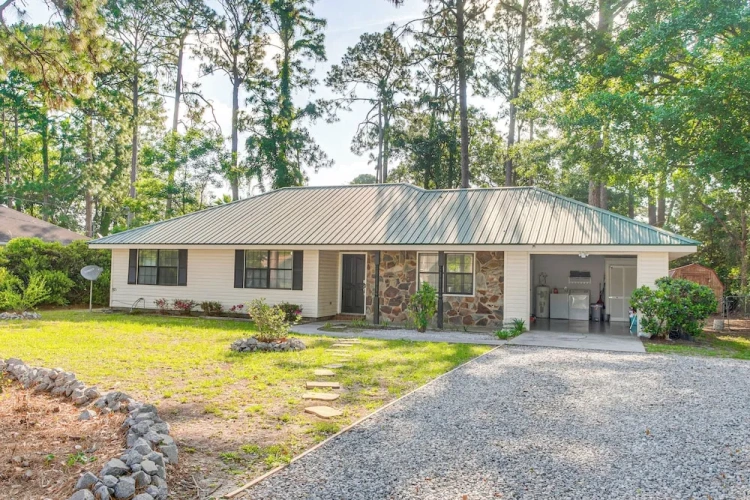 3 Bedrooms Cottage