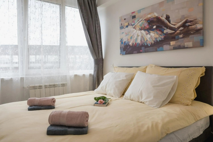 Drop (in) Apartment