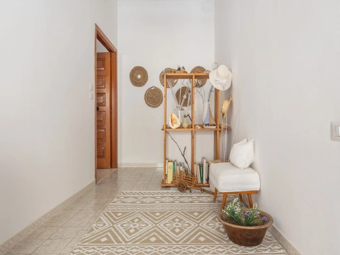 3 Bedrooms Apartment with balcony and with city view