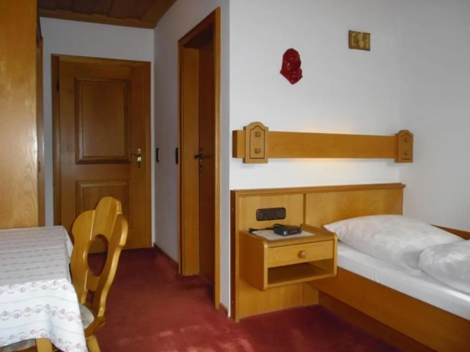 Standard Single room with balcony