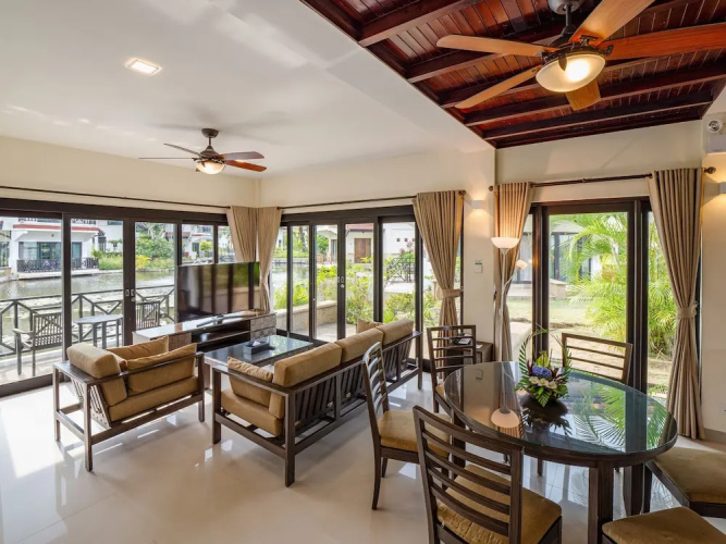 Banyu Biru Villa