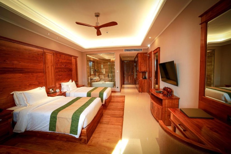 2 Bedrooms Apartment