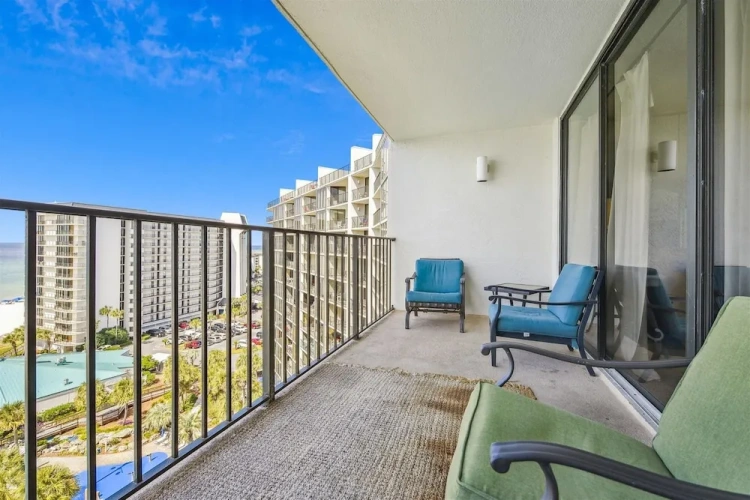 1 Bedroom Standard room with balcony and with ocean view
