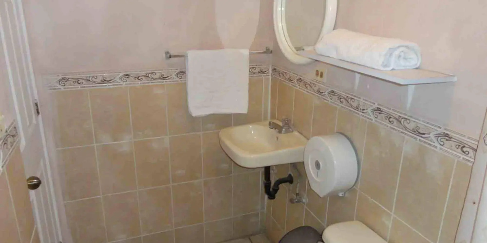 Hostal Los Volcanes - Hostel