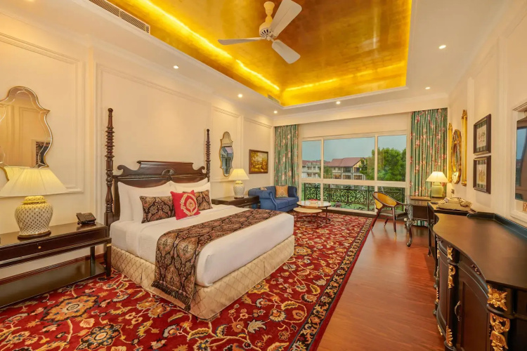 MAYFAIR Tea Resort