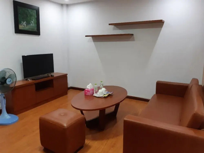 Vuon Hong Hotel & Apartments