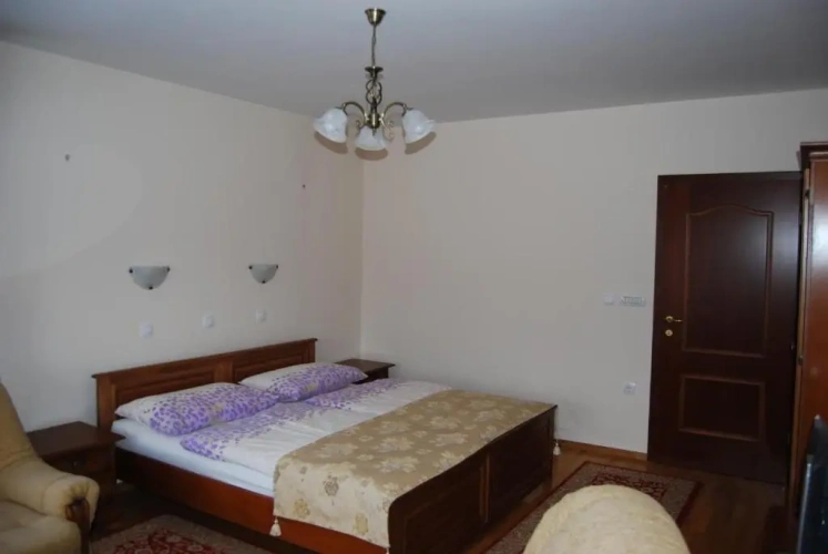 1 Bedroom Apartment with balcony