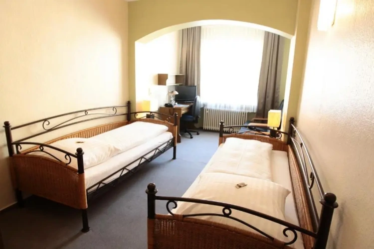 Classic Twin room