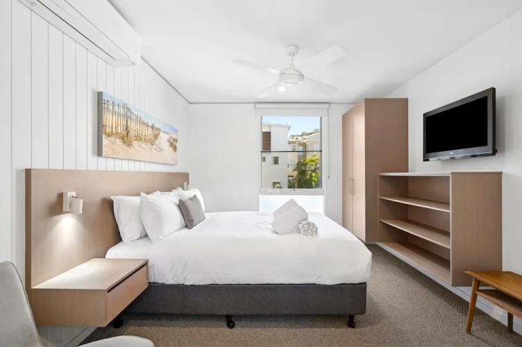 3 Bedrooms Villa with balcony