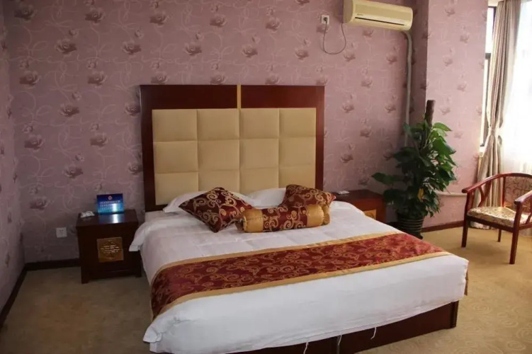 Red Cross Hotel