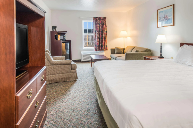 Knights Inn Sandusky OH