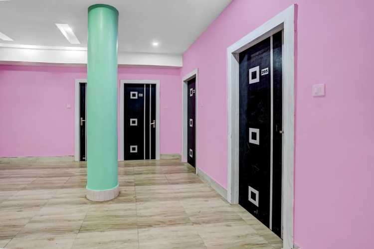 Super Hotel O Harsh Regency