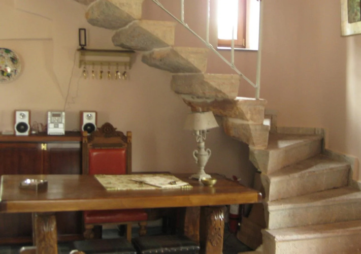 Traditional Hotel IANTHE