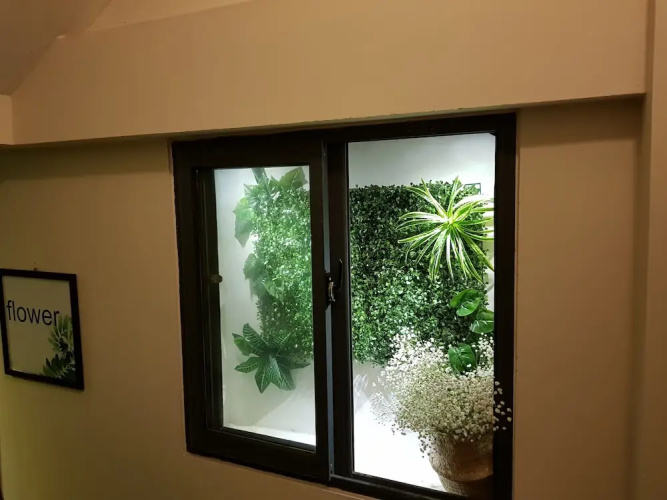 Flower Hostel
