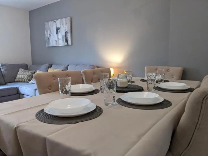 3 Bedrooms Cottage