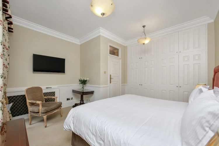 1 Bedroom Deluxe Suite