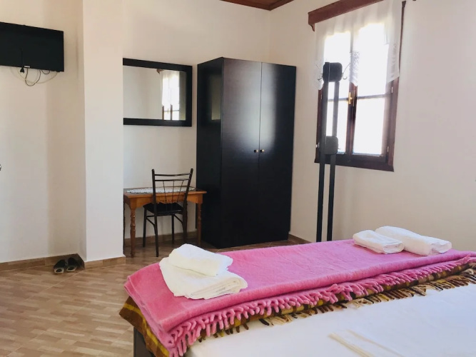 Denis Guest House